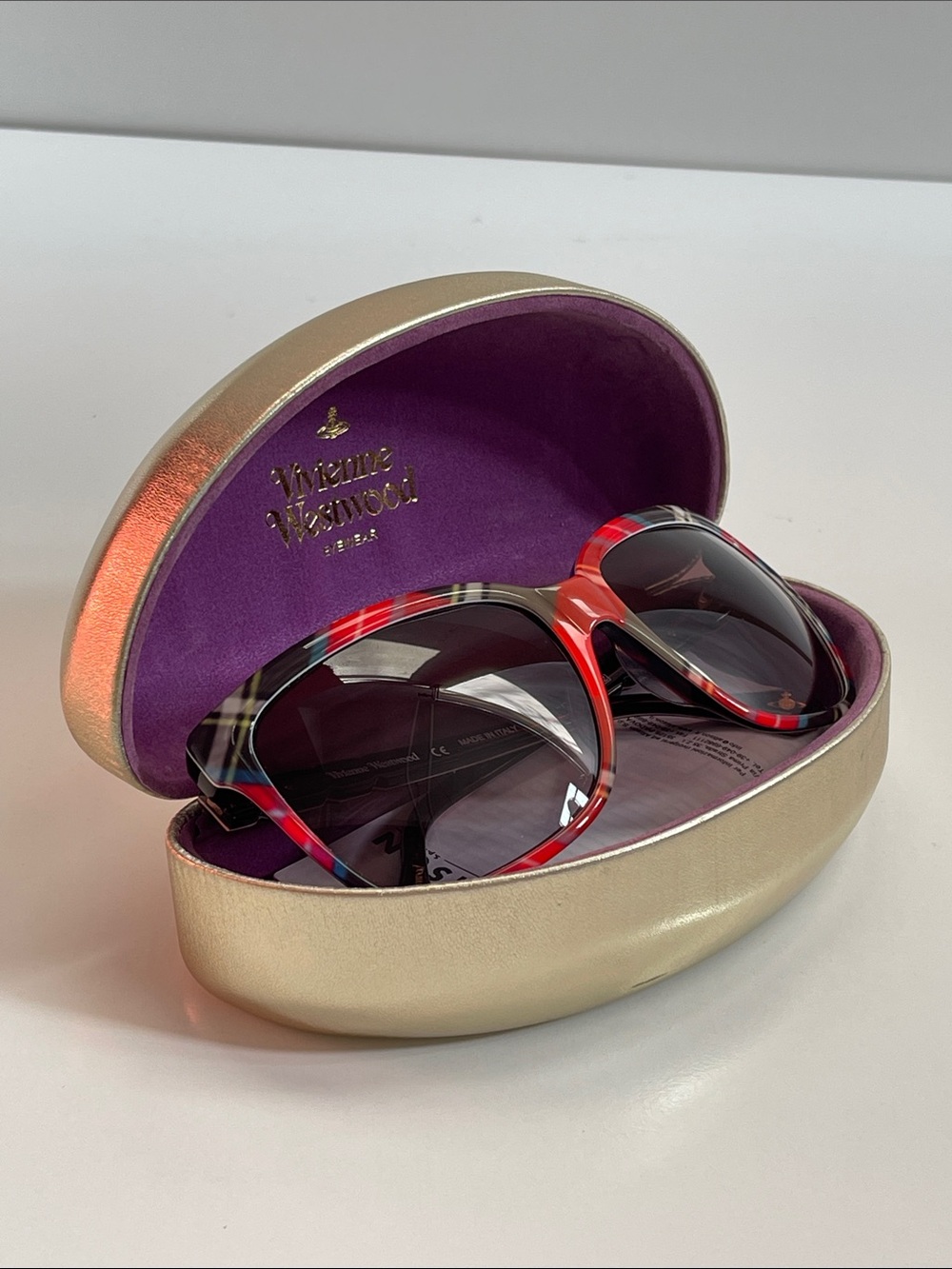 Vivienne Westwood Tartan Plaid Oversized Sunglasses Made in Italy BRAND NEW